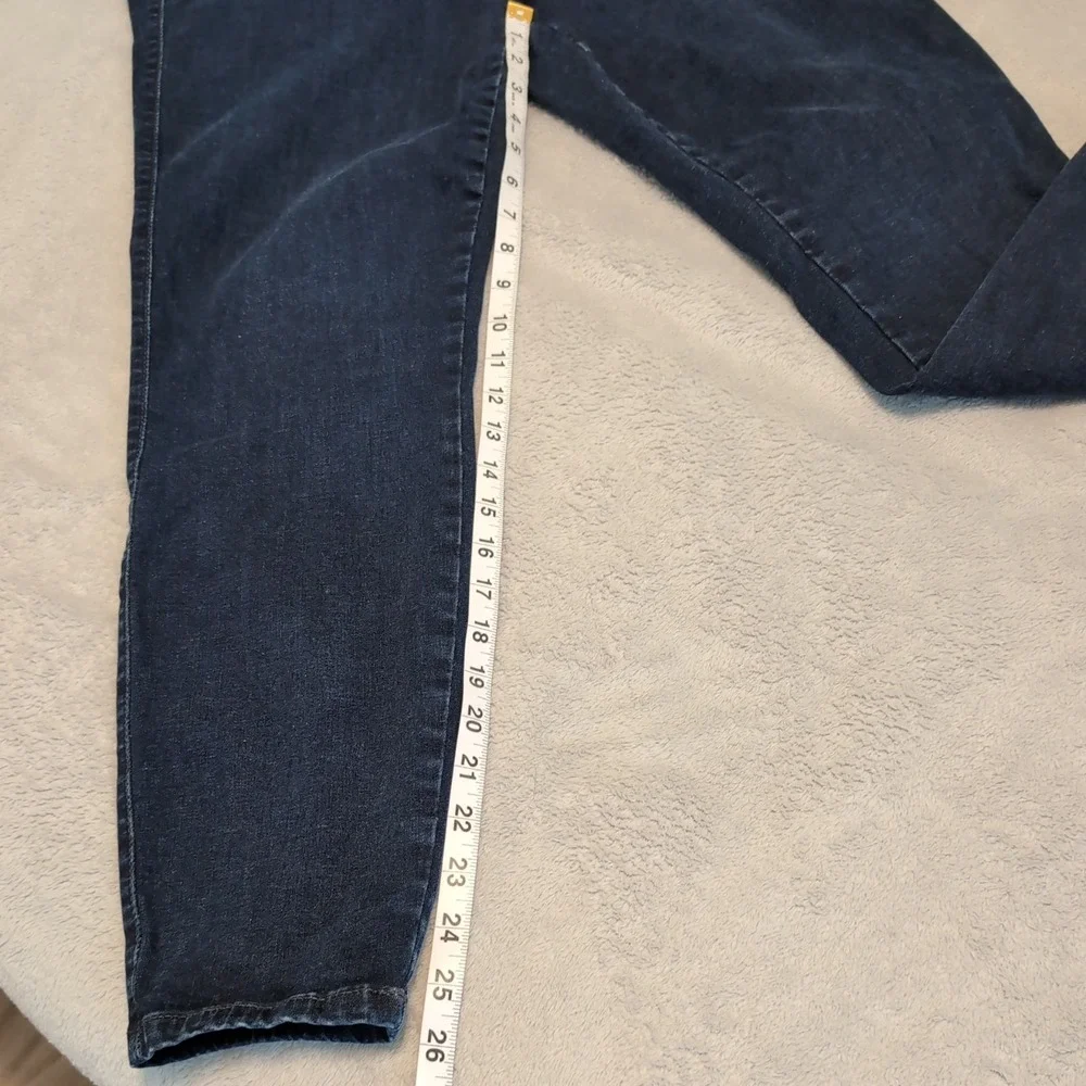 Torrid Trio Fit Skinny Limitless Stretch jeans 16R/20R